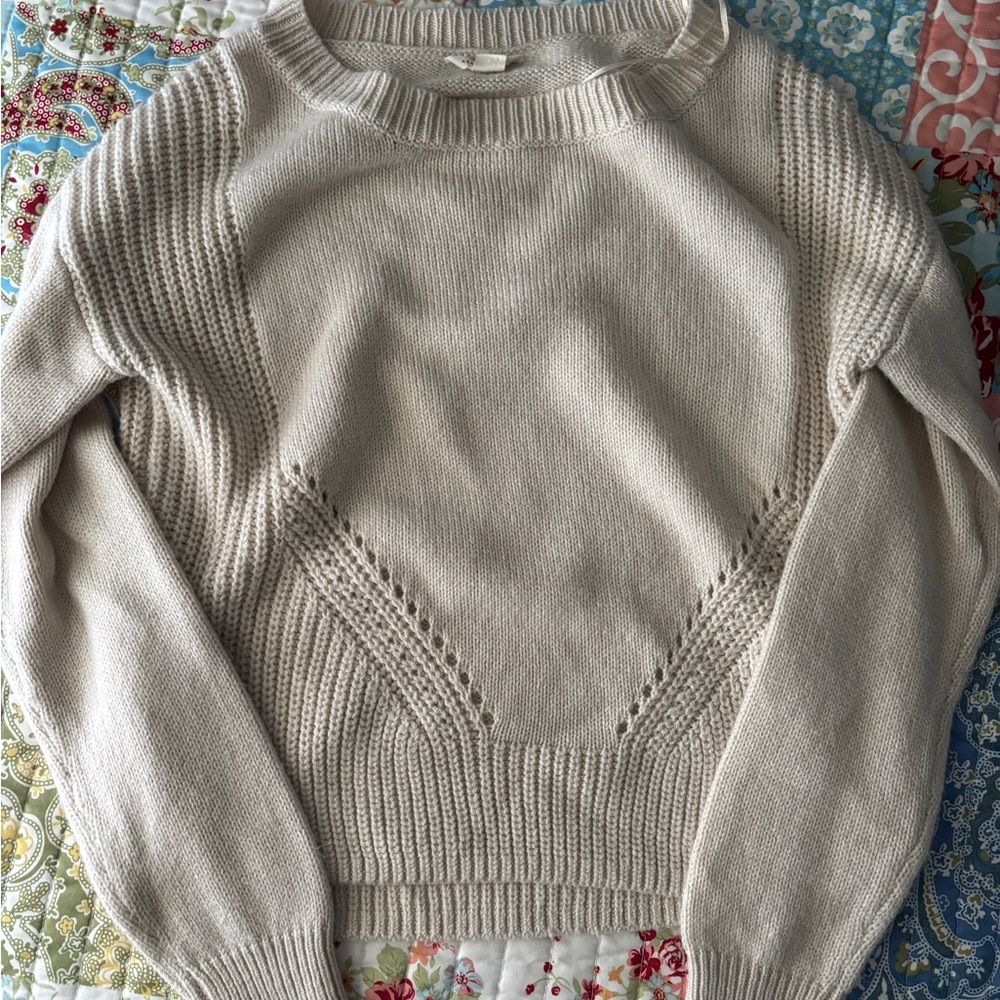 Aeropostale Beige Crew Neck Sweater with Ribbed Detailing